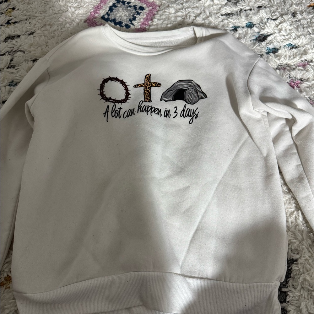 White Graphic Sweatshirt